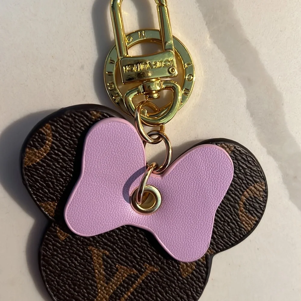 Minnie Keychain - Picture 3 of 3